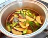 トマト🍅と夏野菜のワンパン❣️サンラータン煮麺作り方3写真
