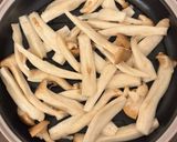 エリンギとサラダチキンのチーズ蒸し焼き作り方2写真