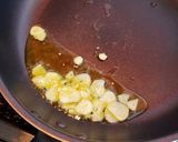 牡蠣と三つ葉の和風鬼旨ペペロンチーノ作り方4写真