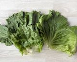 レタスの外葉♪鶏ささみとニンニク生姜の青菜炒め作り方1写真