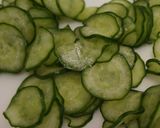 じゅんさい入り胡瓜とわかめの酢の物作り方3写真