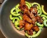 夏バテ気味の体に！鶏レバーとゴーヤの炒め作り方4写真