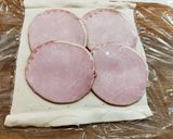 パイシート簡単！ハム巻き作り方1写真