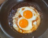 贅沢卵2個!濃旨バターベーコンエッグ丼作り方5写真