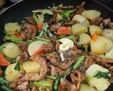 簡単‼️肉じゃがバター作り方6写真