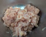 安い！　ムネ肉　ハンバーグ　セロリ＆大葉作り方1写真