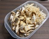 レンチンの「えのきとしめじのめんつゆ味」作り方1写真