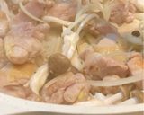 トマトジュースで鶏ももときのこのチーズ煮作り方3写真