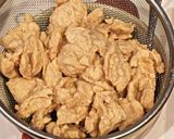 大豆のお肉でカリカリ！止まらない一品！作り方2写真