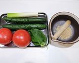夏野菜大量消費！トマトときゅうりのサラダ作り方1写真