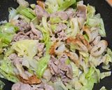 豚こまとキャベツのマヨ炒め作り方3写真
