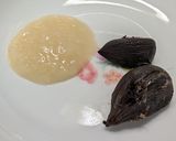 黒ニンニクとクミンのヨーグルトソース作り方1写真