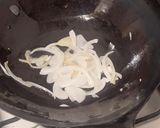 ツナと新玉ねぎの茶漬けワンパンパスタ作り方1写真