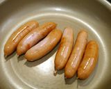 簡単！シャウエッセンのわさび醤油炒め作り方1写真