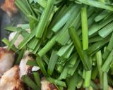 鶏胸肉とニラのオイスターソース炒め😋作り方6写真