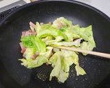 春キャベツとベーコン🥓のペペロンチーノ作り方6写真