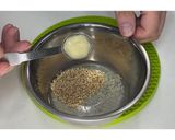 鶏もも肉としめじの塩レモン炒め★動画あり★作り方2写真