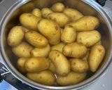 子供が大好きな定番コロッケ♫作り方1写真
