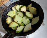 炒め加賀太キュウリの塩コンブ和え作り方1写真