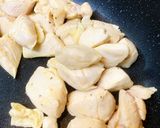 鶏肉＆塩茹でポテトのバター炒め作り方1写真