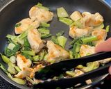 鶏肉とチンゲン菜の梅炒め作り方13写真