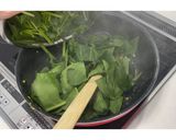 ほうれん草とブロッコリーの豚肉炒め★動画作り方15写真
