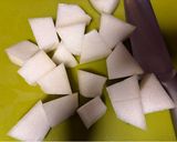 冷やして食べる！冬瓜と枝豆の煮物作り方1写真