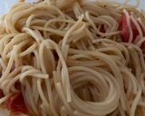 簡単トマトとニンニクのタッパーパスタ作り方3写真