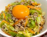 春キャベツと豚ミンチの彩り丼♪作り方4写真