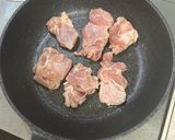 スープの素で簡単♪鶏肉のきのこのクリーミー煮込み作り方4写真