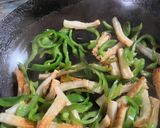 ピーマンとちくわの炒め物作り方4写真