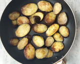 茄子とひき肉のピリ辛炒め作り方2写真