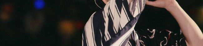 女王蜂's header image