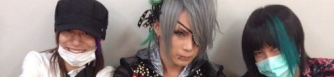 紫苑さん's header image