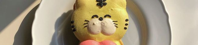 리이이's header image
