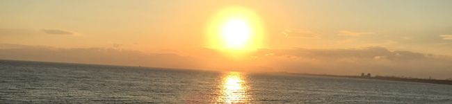 じり。's header image